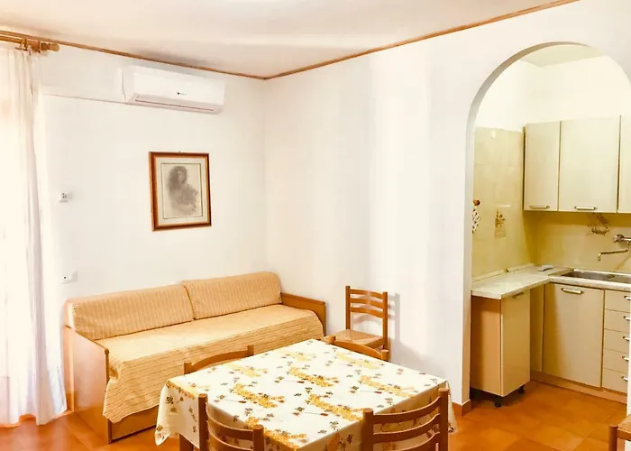 Apartment Oleandri *